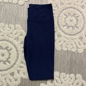 Nike Dri-Fit Legend Legging